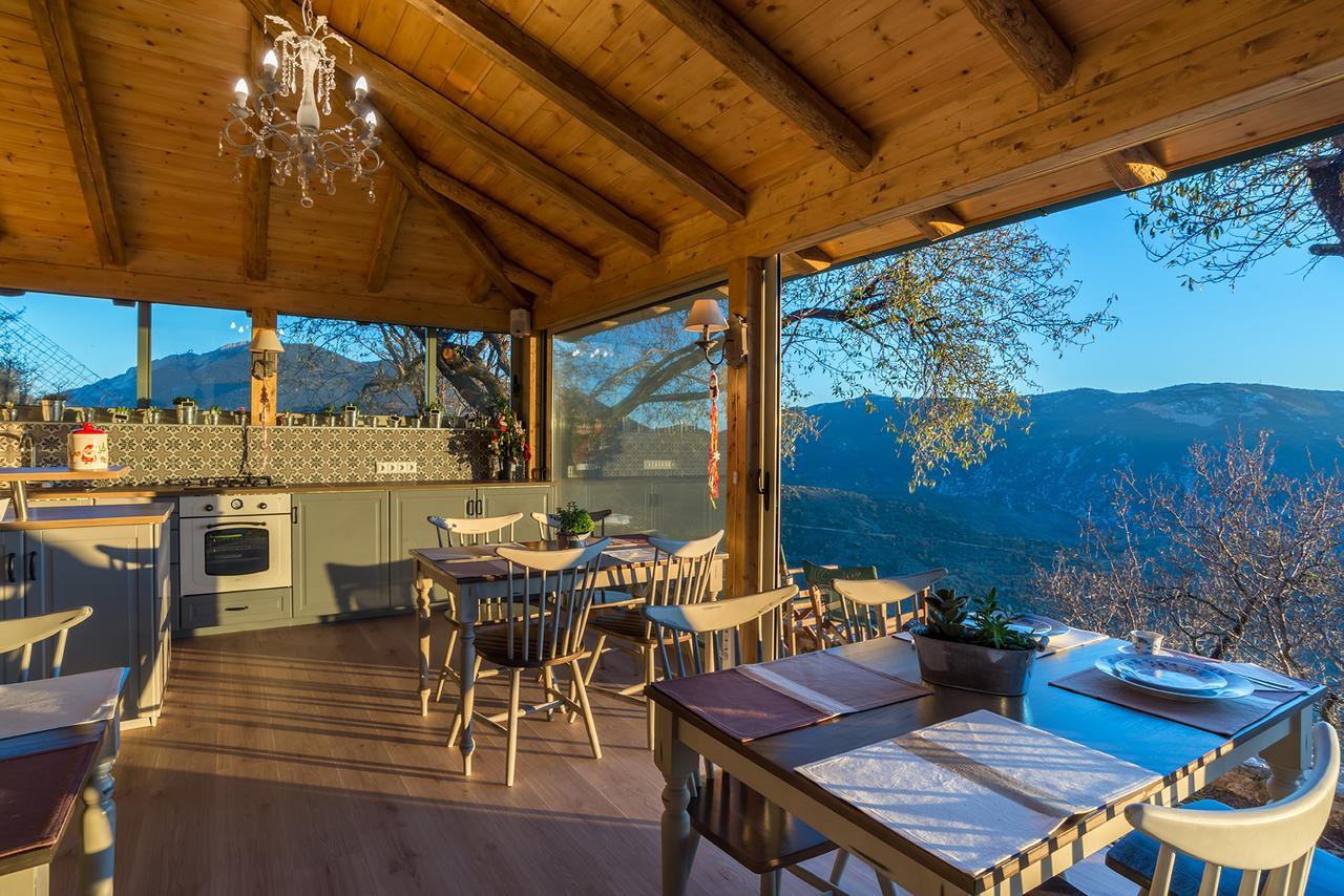 Almondhouse Suites With Fireplace - Adults Only Arájova Exterior foto
