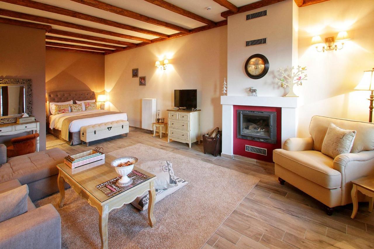 Almondhouse Suites With Fireplace - Adults Only Arájova Exterior foto