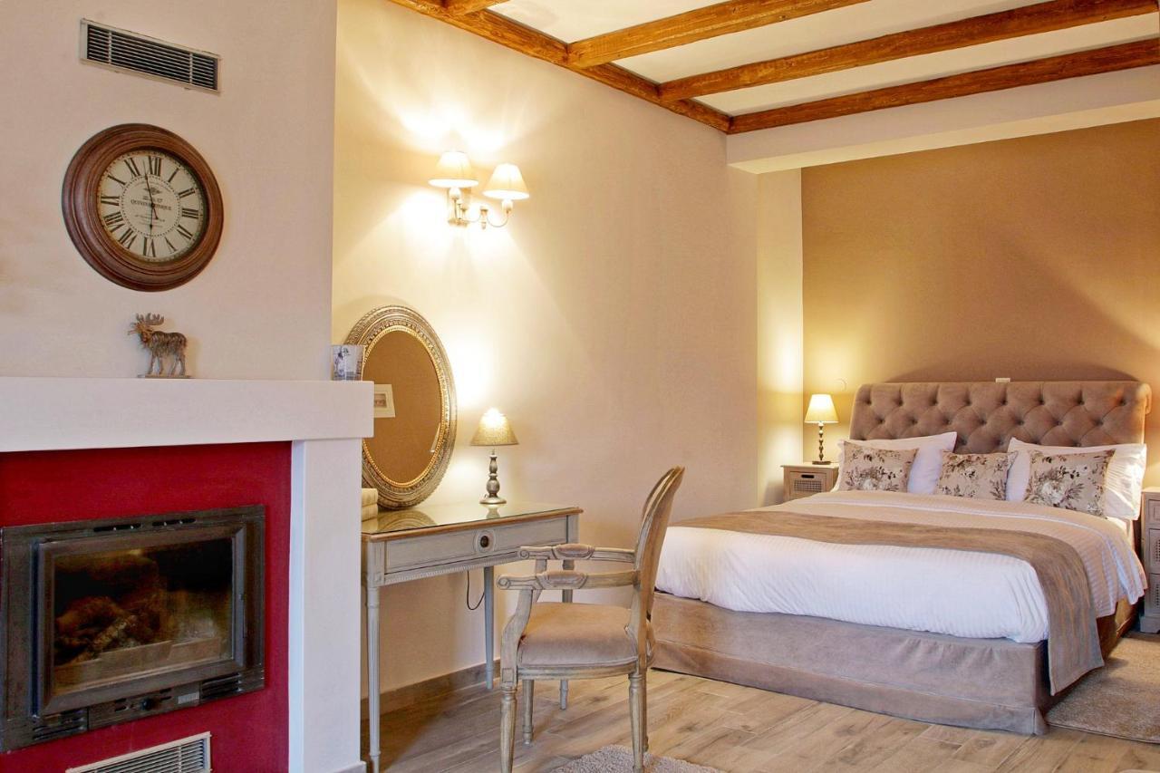 Almondhouse Suites With Fireplace - Adults Only Arájova Exterior foto